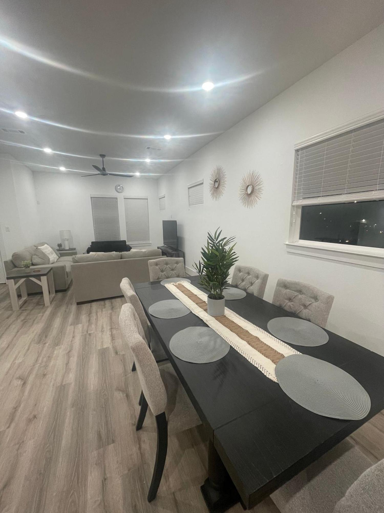 Comfortable 3 Bedroom - Heart Of Texas Medical Center Houston Eksteriør billede